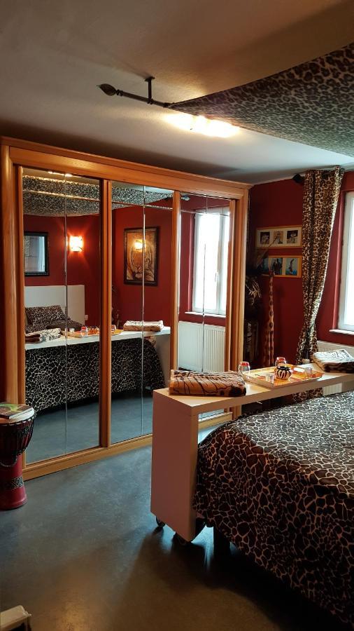 Au Berceau Du Loup Agile Bed and Breakfast Offendorf Exteriör bild